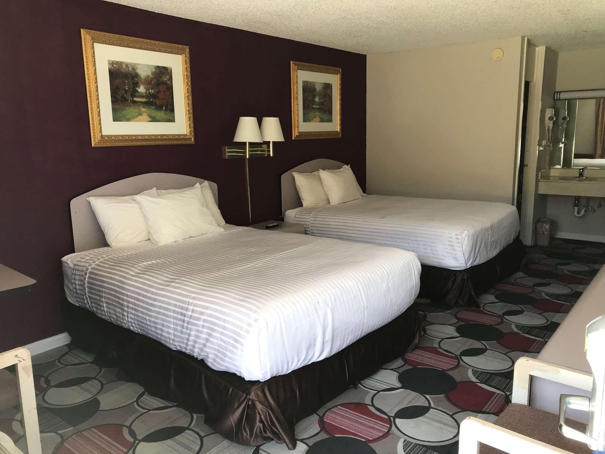 Pullman Madrid Airport & Feria Hotel Bagian luar foto